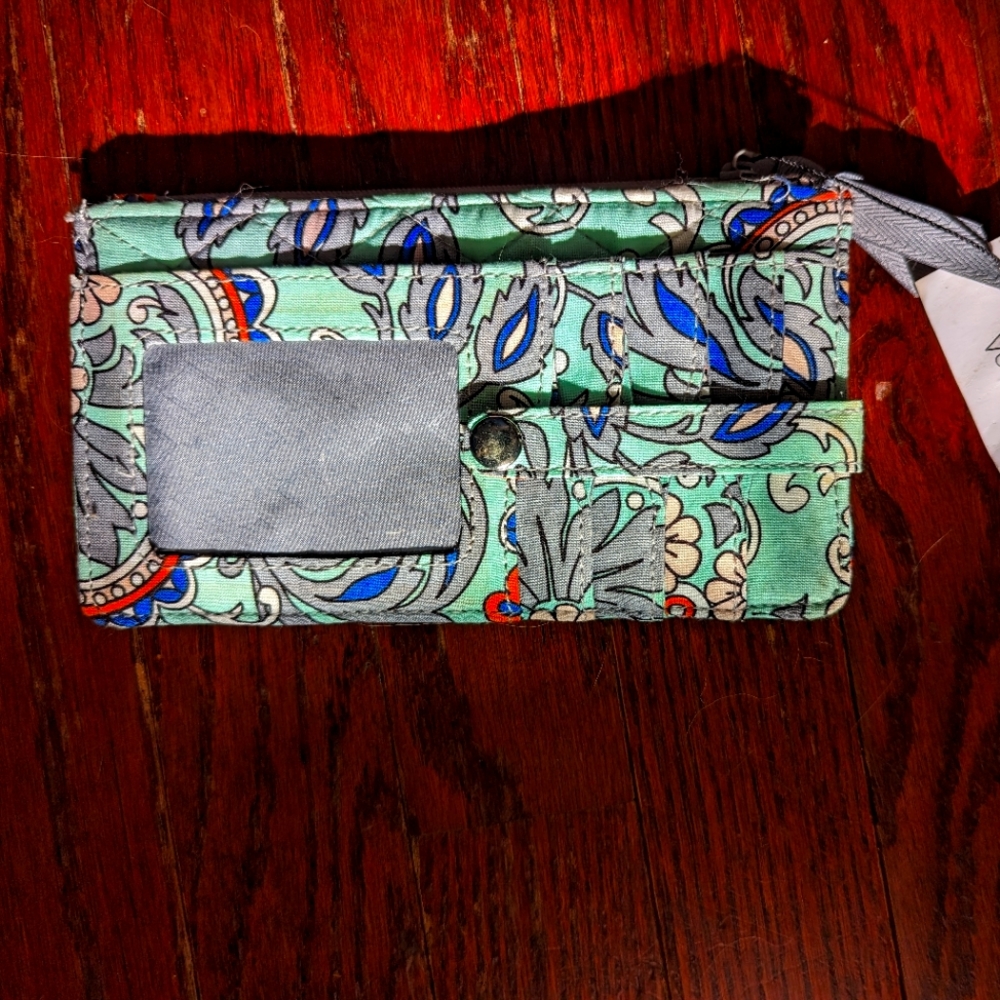 Vera Bradley ultimate card case NWT